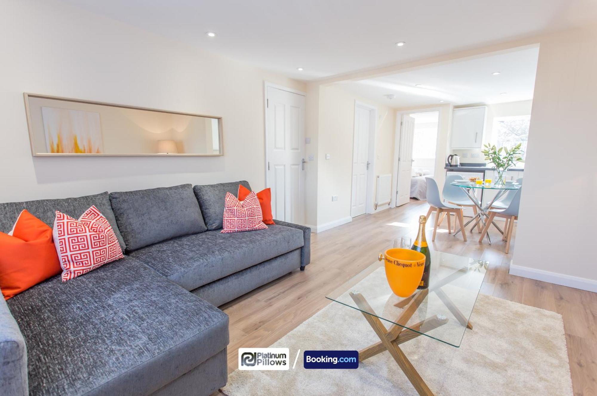 Modern Oxford 2 Bedroom Apartments, Near John Radcliffe Hospital, Weekly & Monthly Deals Exterior photo